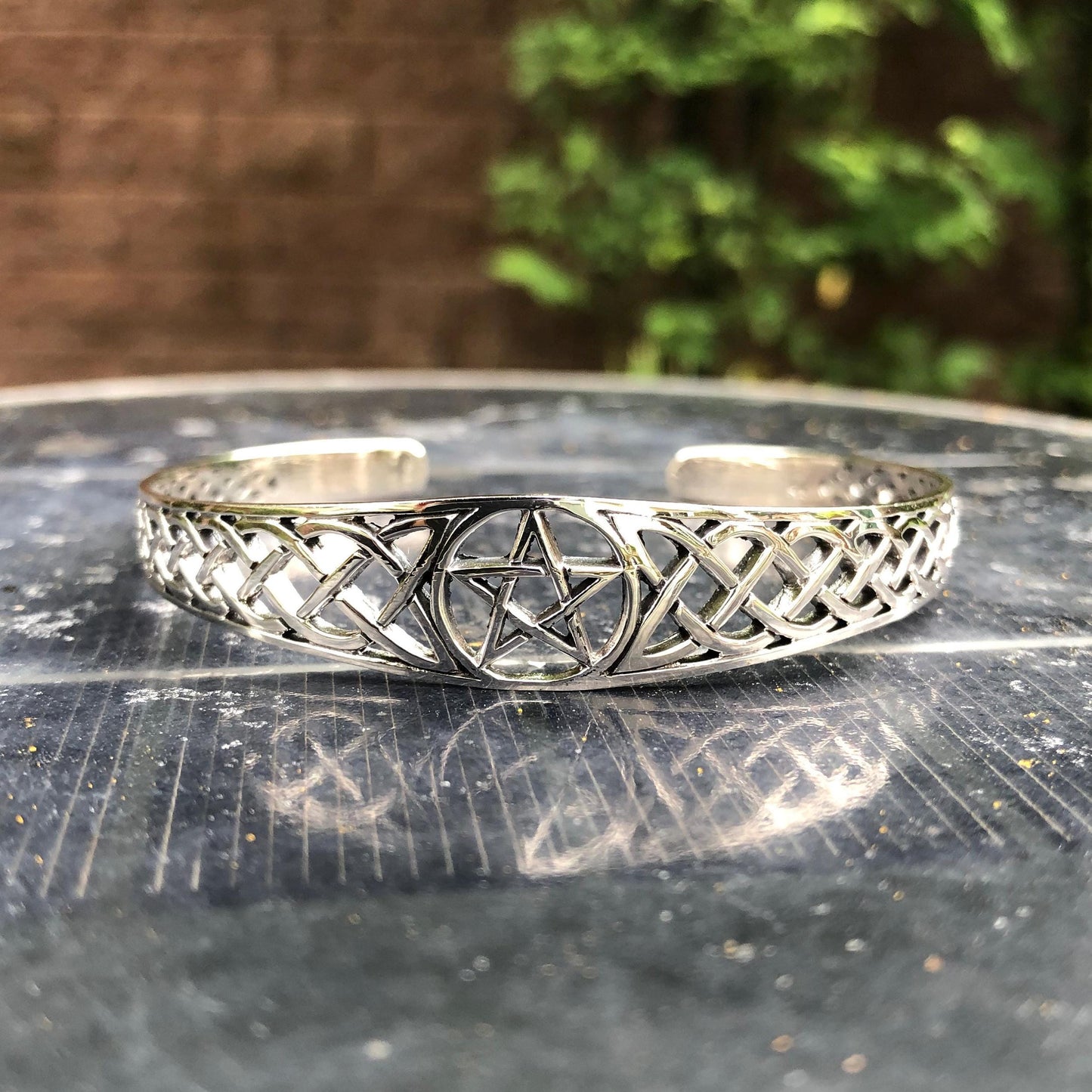 Pentagram Wiccan Pentacle Celtic Knot Cuff Bracelet