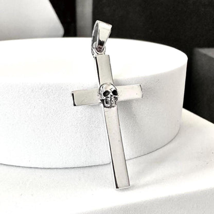 Cross Christian Jesus Christ Crucifix Pendant/Necklace
