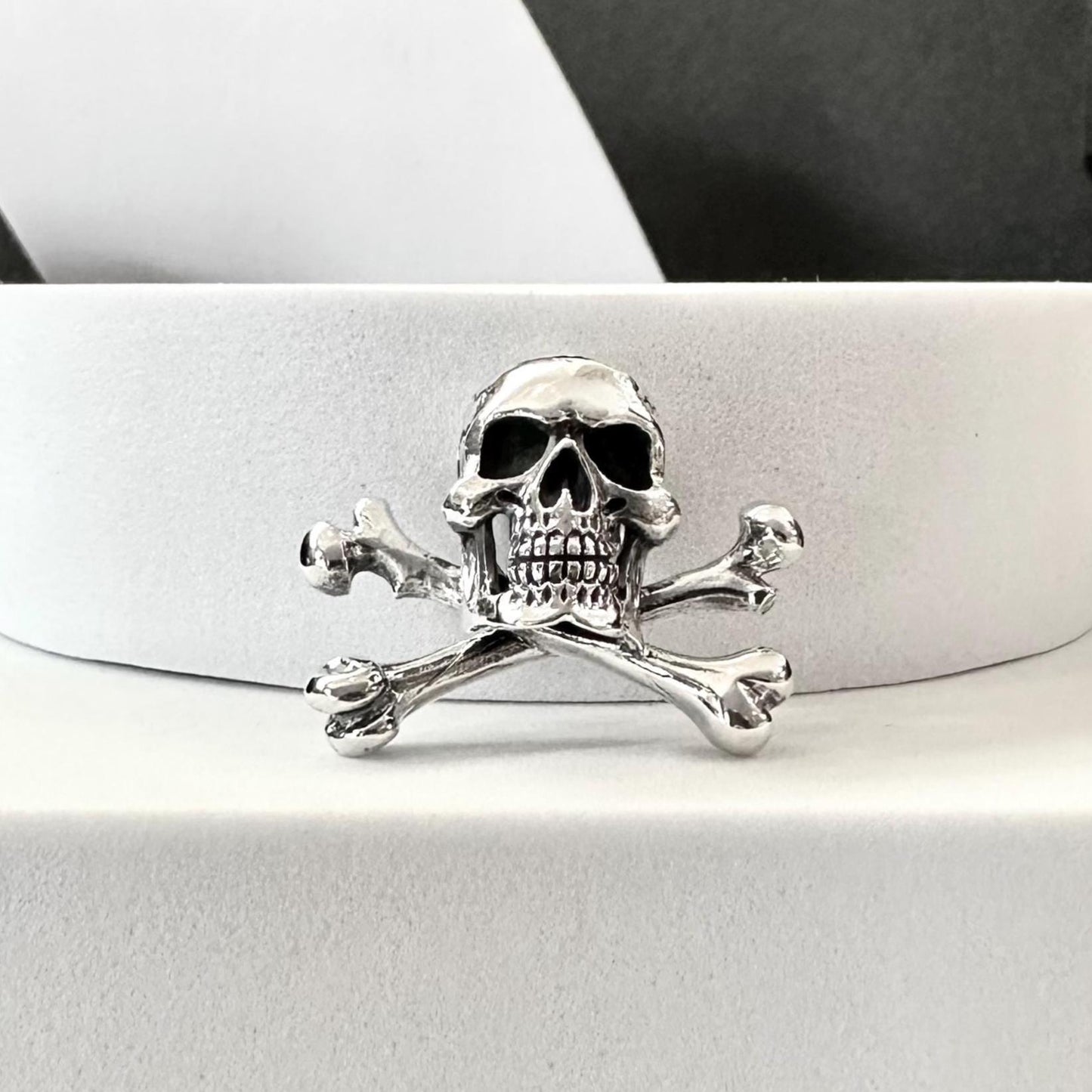 Skull Punk Gothic Pirate Skeleton Biker Pendant/Necklace