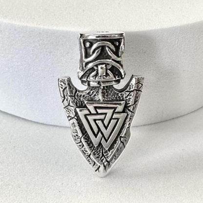 Odin's Valknut Viking Symbol Celtic Triangle Knot Pendant/Necklace
