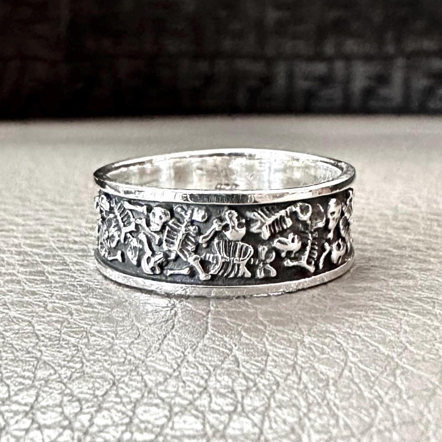 Punk Gothic Pirate Skull Bones Biker Skeleton Ring