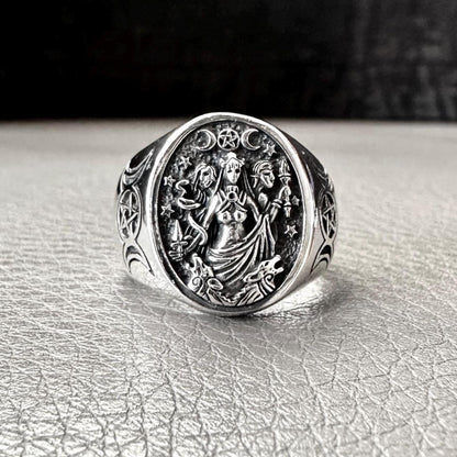 Moon Goddess Luna Deities Wiccan Ring