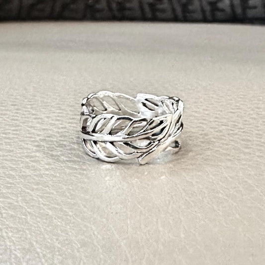 Olive Leaf Fashion Ring