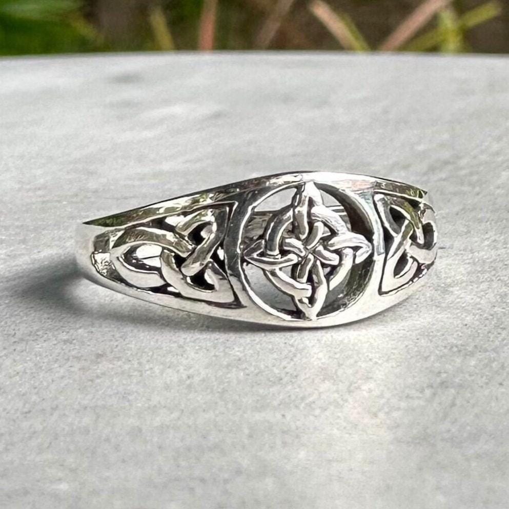 Witch's Knot Magic Four Element Wiccan Ring