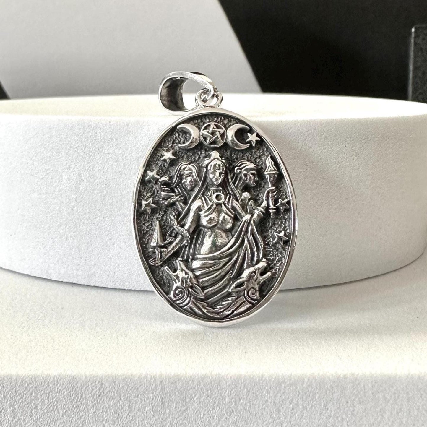 Triple Moon Goddess Luna Deity Wiccan Pendant/Necklace