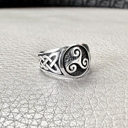 Triskelion Celtic Knot Spiral Design Viking Triskele Ring