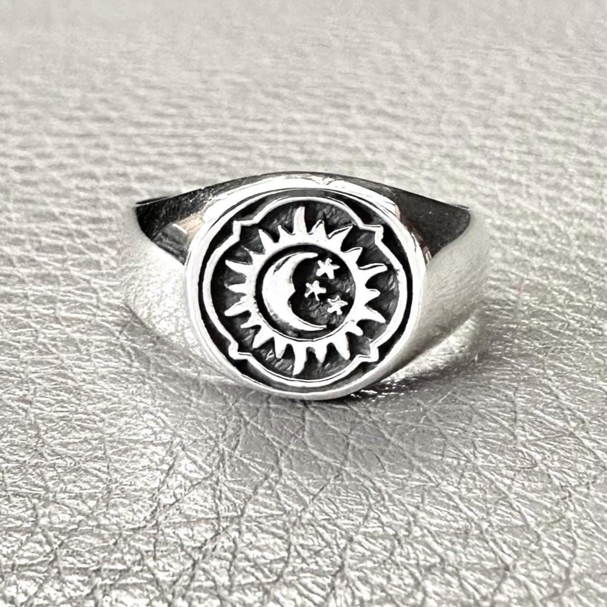 Crescent Moon and Sun Celtic Design Ring