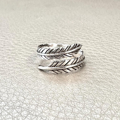 Eagle Feather Native American Indians Hawk Ring