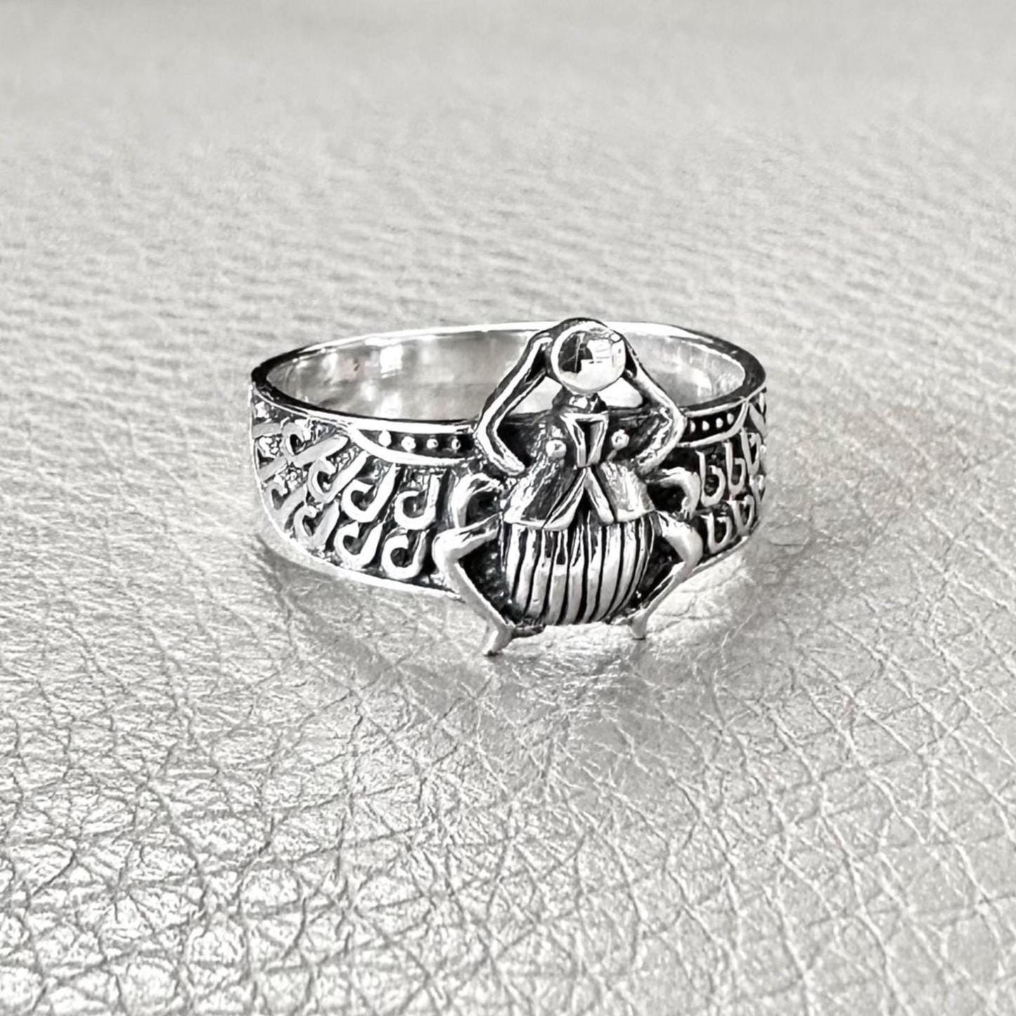 Scarab Ancient Egyptian Beetle Bug Scarabaeus Ring