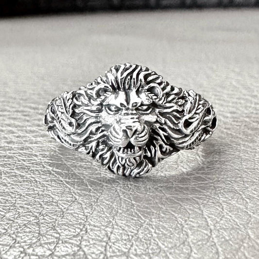 Lion Zodiac Leo King of Jungle Beast Animal Ring