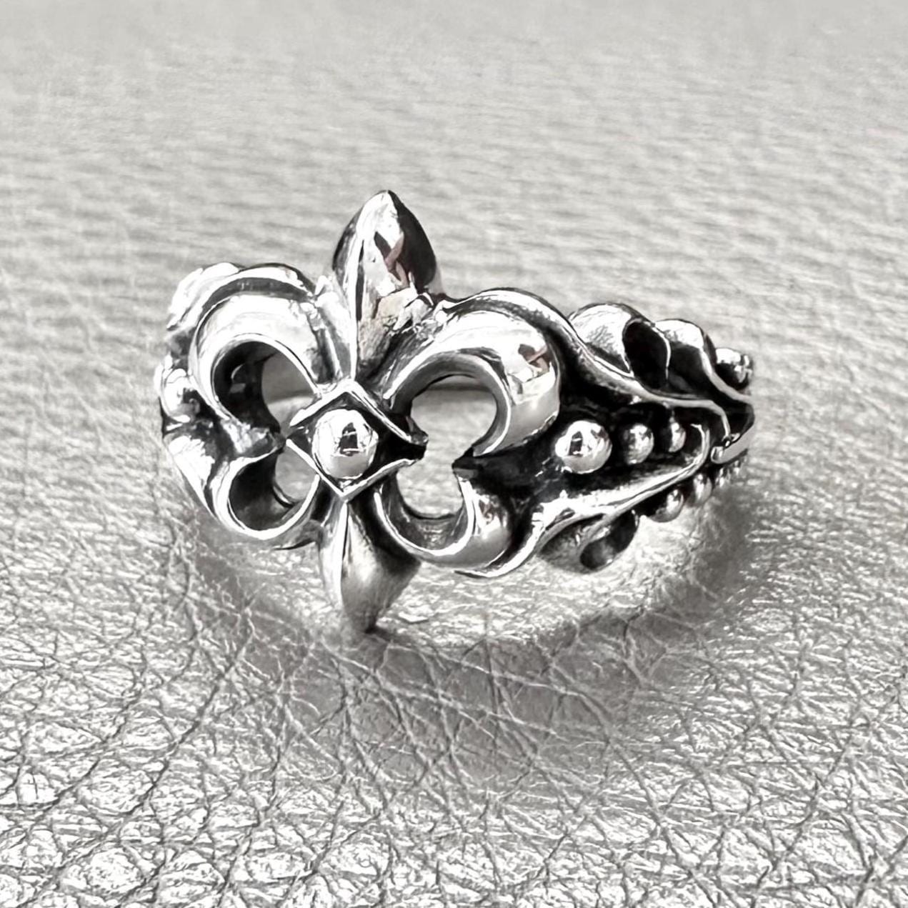 Fleur De Lis Three Musketeer French Christian Ring