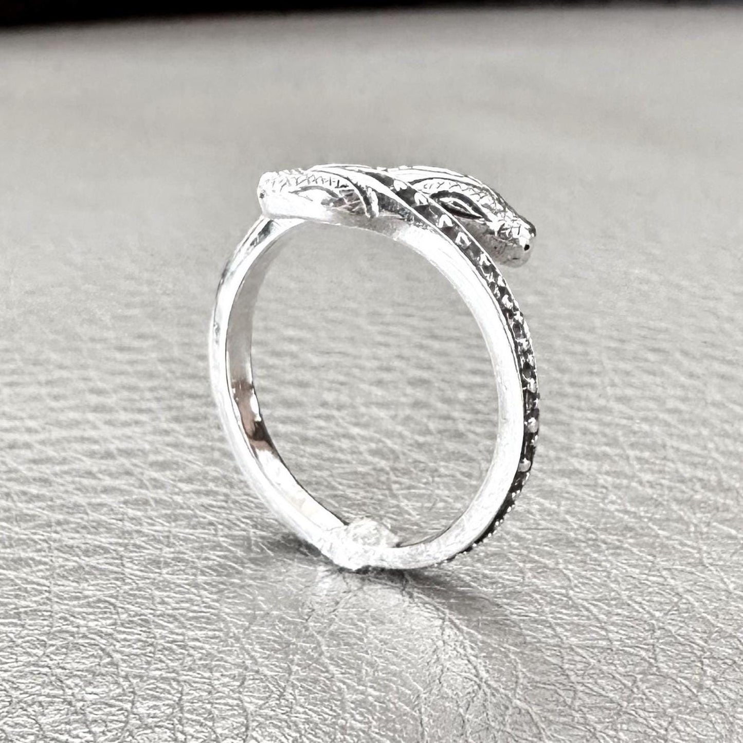 Black Mamba Bohemian Snake Serpent Ouroboros Ring