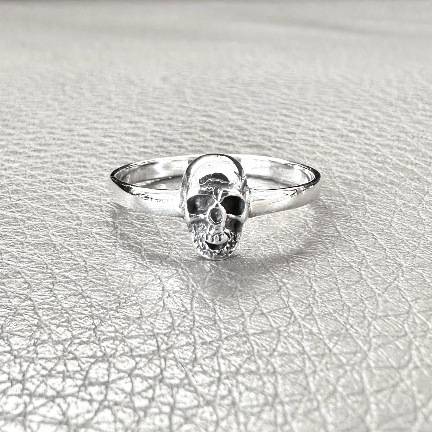Small Skull Gothic Pirate Punk Ring