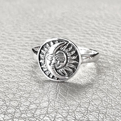 Sun & Crescent Moon Celtic Design Luna Ring