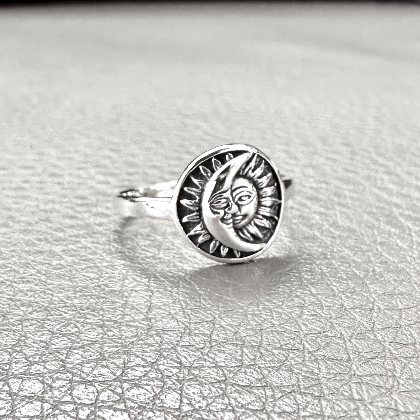Sun & Crescent Moon Celtic Design Luna Ring