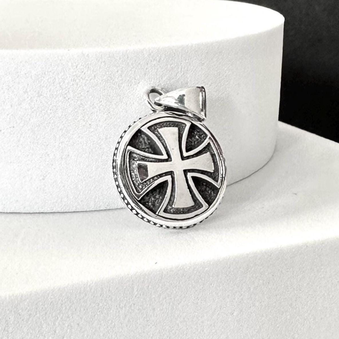 Templar Cross Knight Seal Crusader Pendant/Necklace