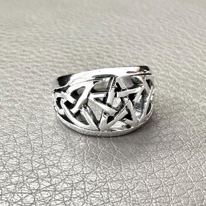 Wiccan Pentacle Gothic Magical Star Ring