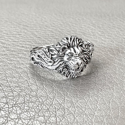 Lion Zodiac Leo King of Jungle Beast Animal Ring