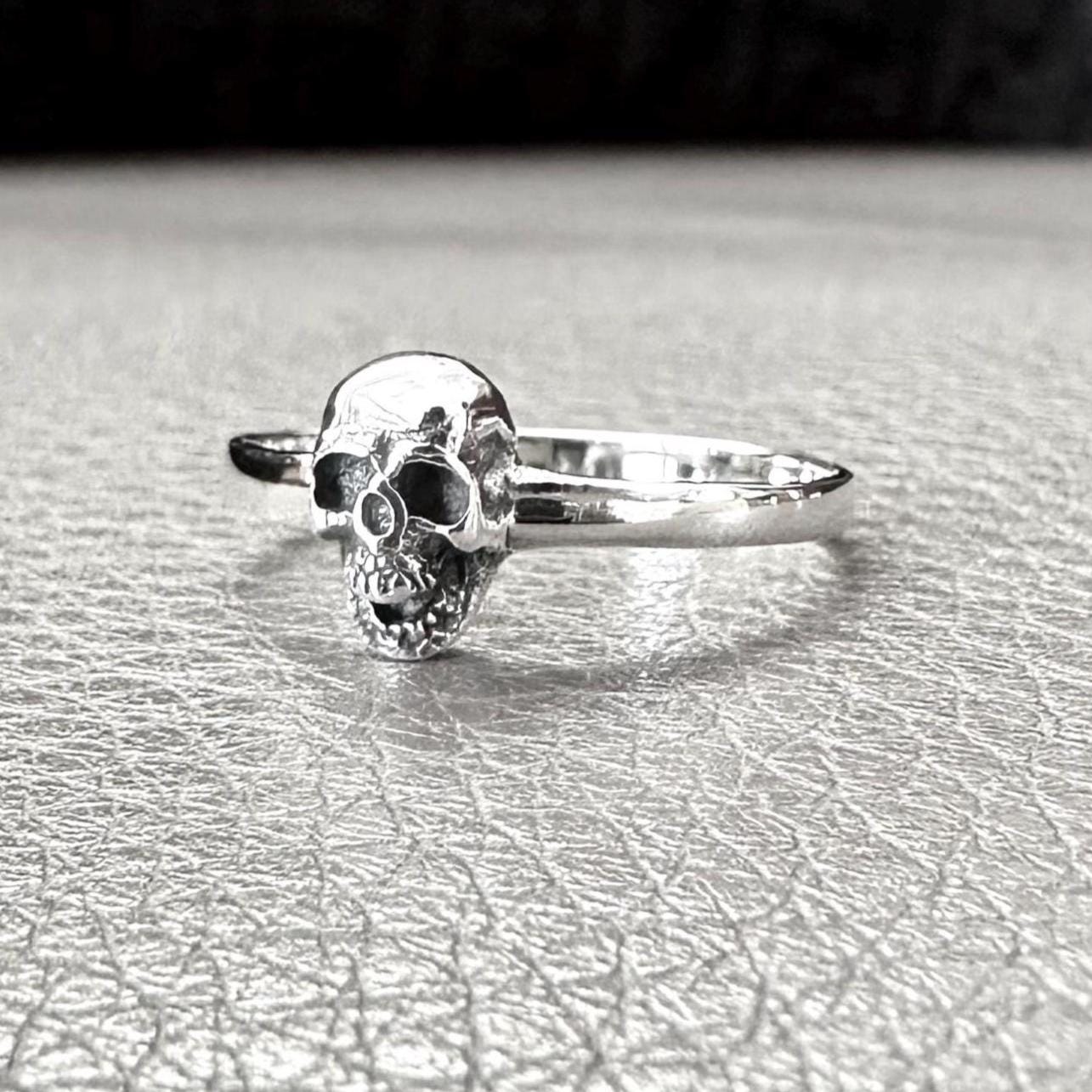 Small Skull Gothic Pirate Punk Ring