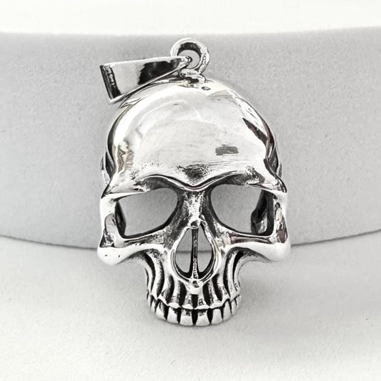 Skull Punk Gothic Pirate Skeleton Biker Pendant/Necklace