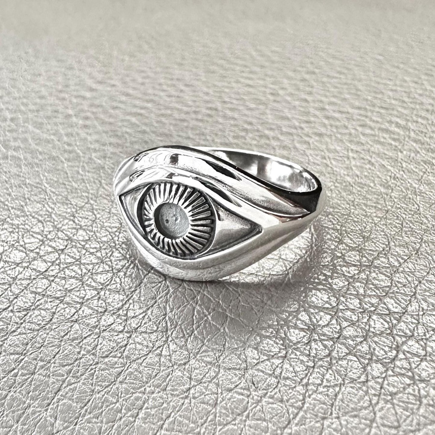 Egypt Eye of Horus Falcon Egyptian God Symbol Ring
