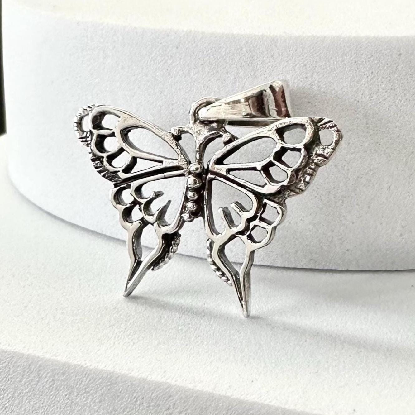 Butterfly Insect Monarch Pendant/Necklace