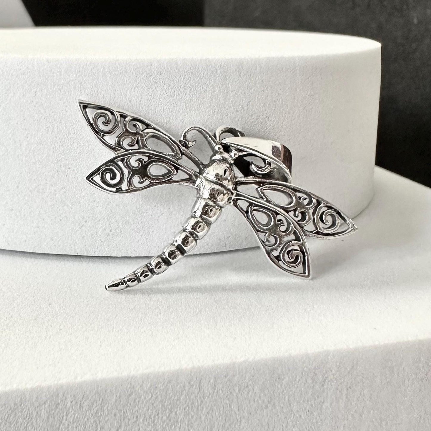Dragonfly Flying Insect Pendant/Necklace
