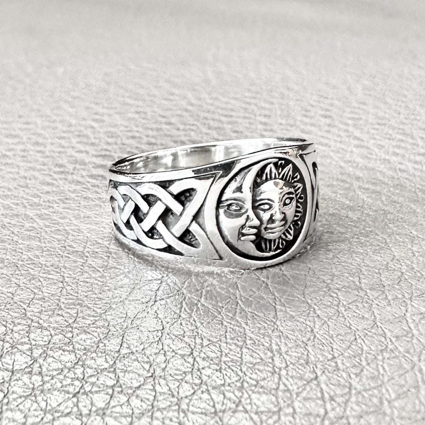 Sun & Crescent Moon Celtic Design Luna Ring