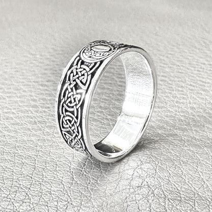 Sun & Crescent Moon Celtic Infinity Knot Design Ring