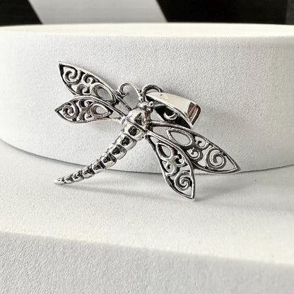 Dragonfly Flying Insect Pendant/Necklace