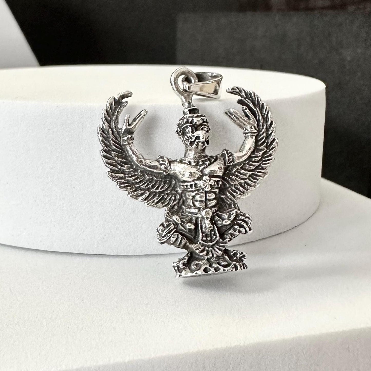 Garuda Hindi Buddhism Divine Eagle Pendant/Necklace