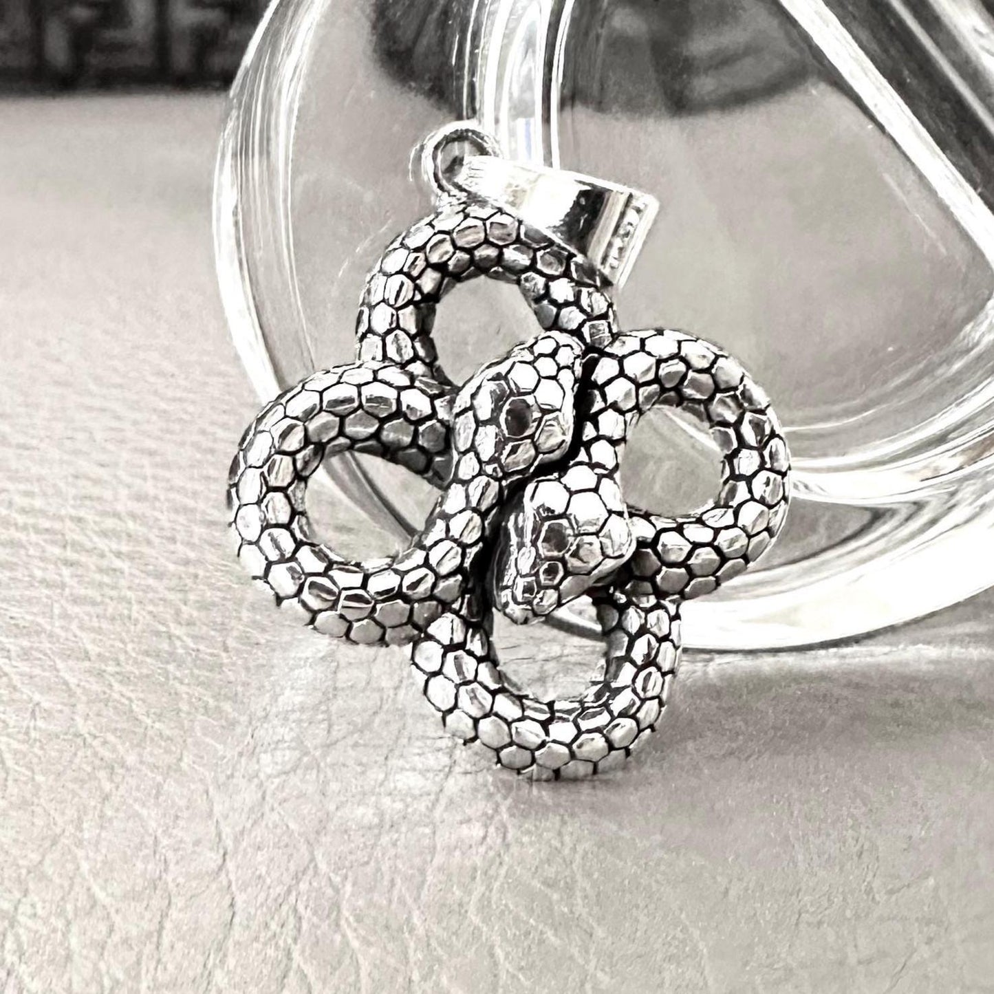 Snake Black Mamba Jormungand World Serpent Ouroboros Pendant/Necklace
