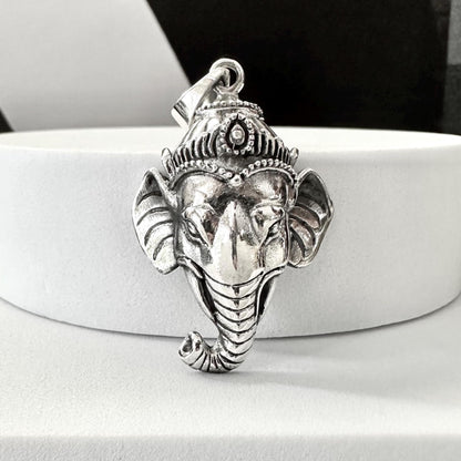 Ganesha Elephant God Ganapati Hindi Deity Pendant/Necklace