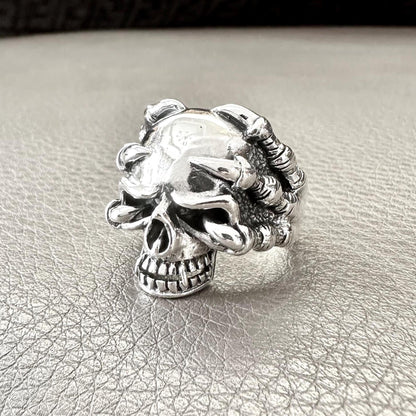 Skull Gothic Monster Claw Demo Punk Biker Ring