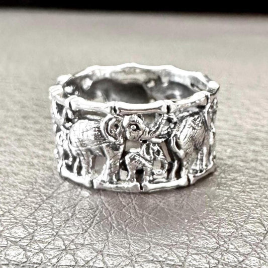 Elephant Thailand National Ring