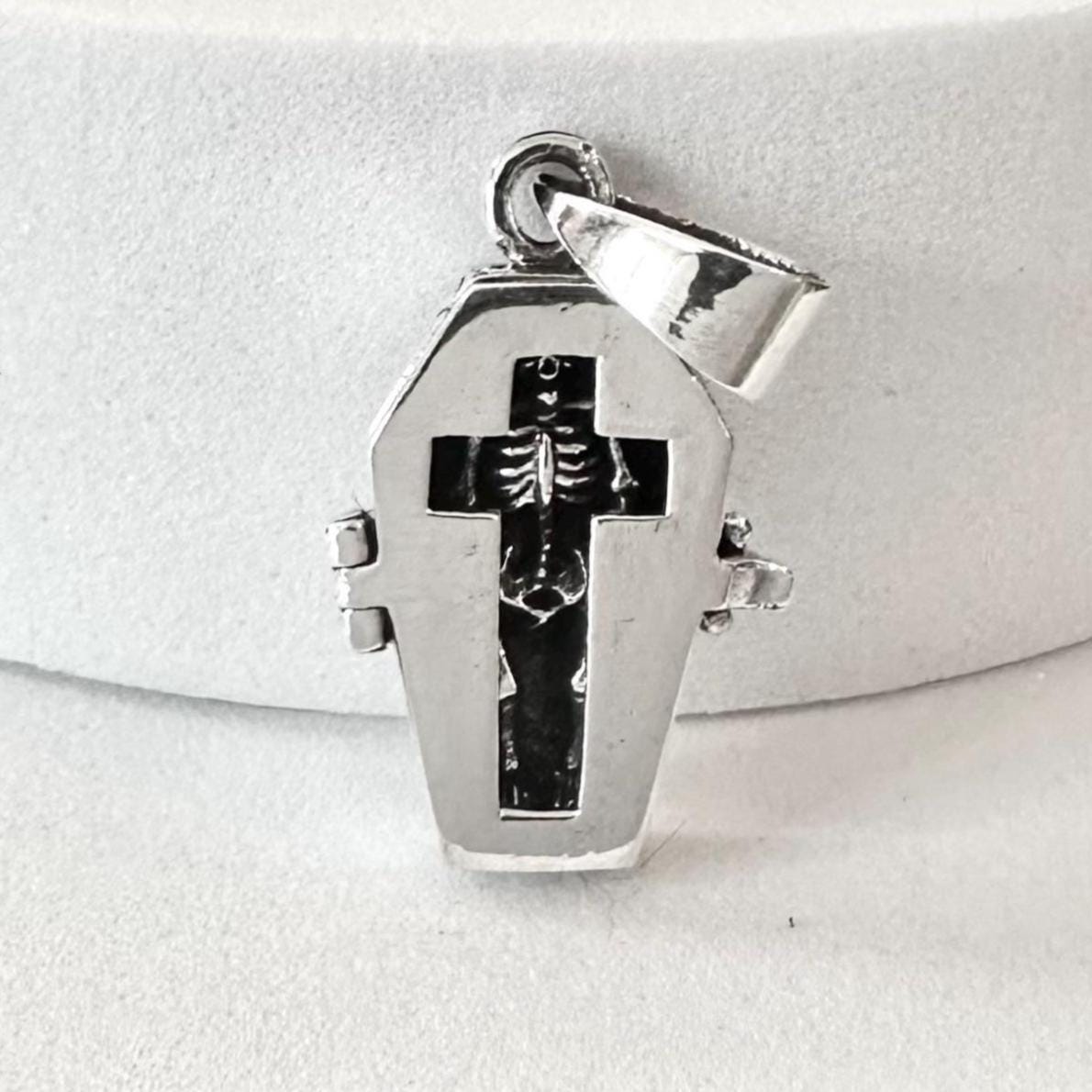 Jesus Cross Gothic Skeleton Coffin Locket Pendant/Necklace