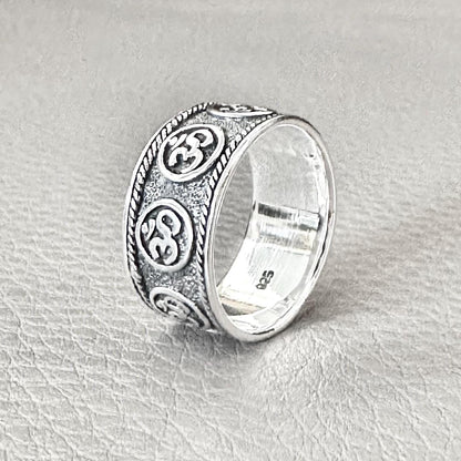 Ohm/Om Ring Buddhism Hindi Talisman Ring\