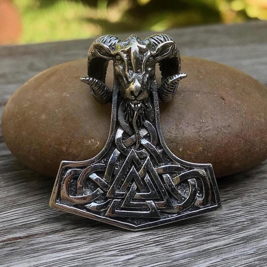 Thor's Hammer Goat Head Viking Mjolnir Pendant/Necklace