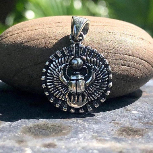 Scarab Egyptian Beetle Scarabaeus Pendant/Necklace