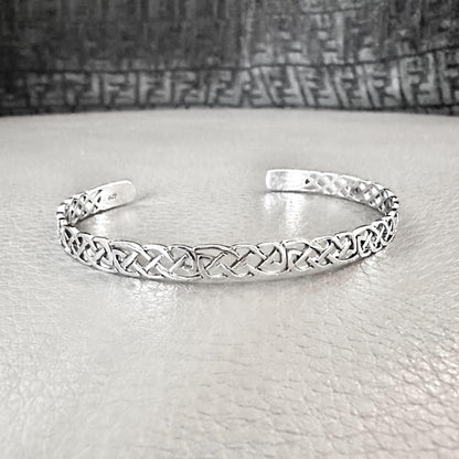 Celtic Knot Bracelet Infinity Knot Viking Endless Cuff Bracelet