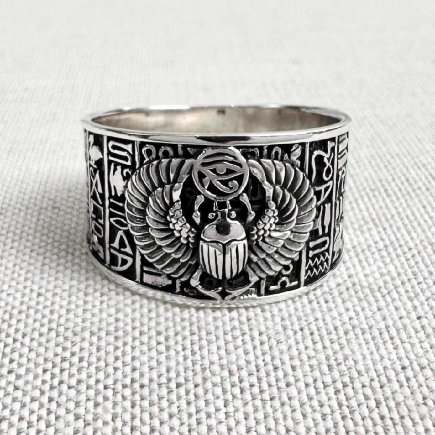 Scarab Ancient Egyptian Beetle Bug Ring