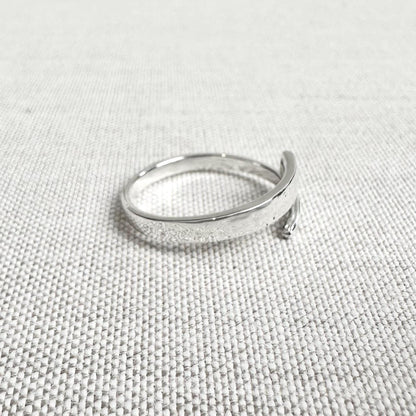 Plain Band Women Fashion Ring