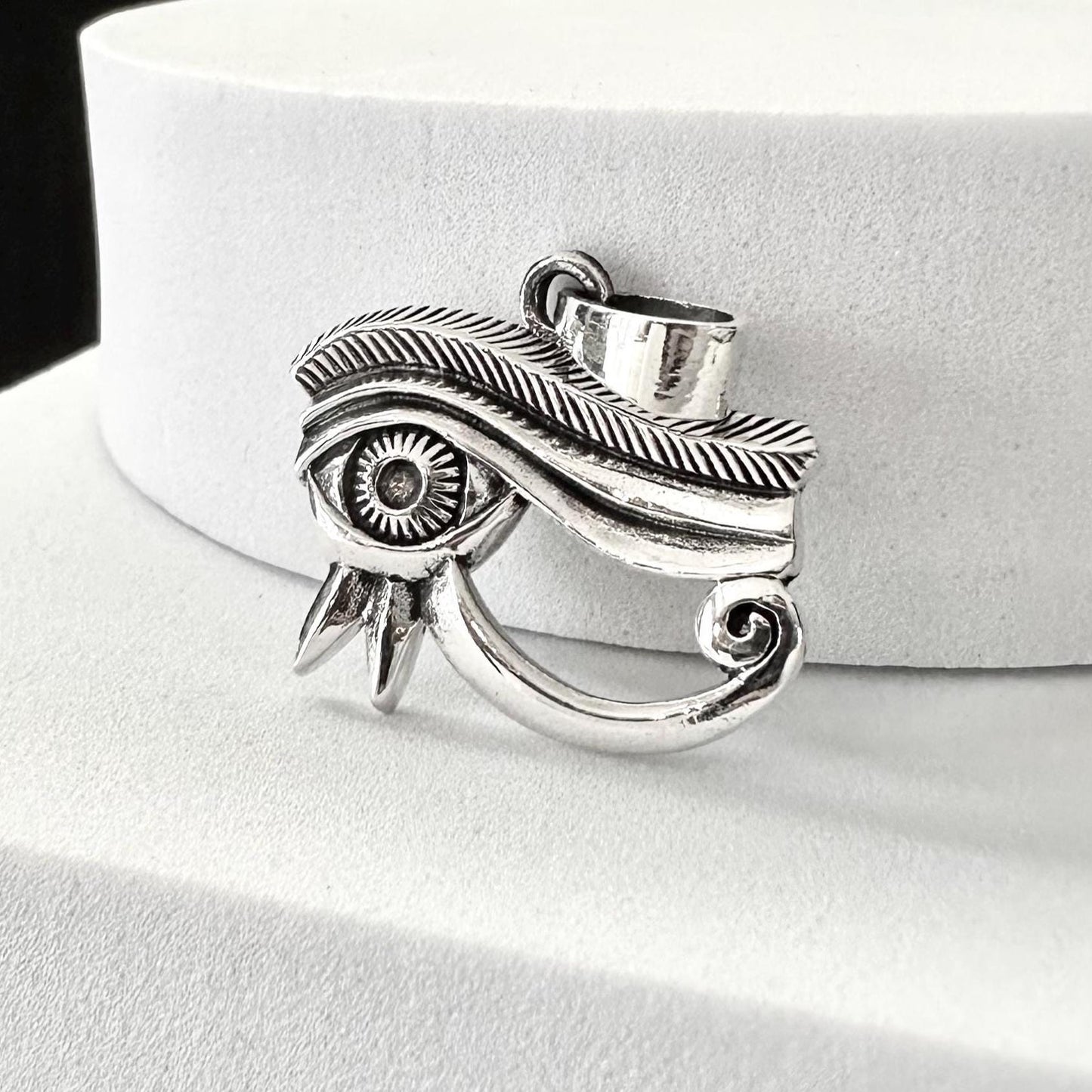 Egypt Eye of Horus Falcon Egyptian God Pendant/Necklace
