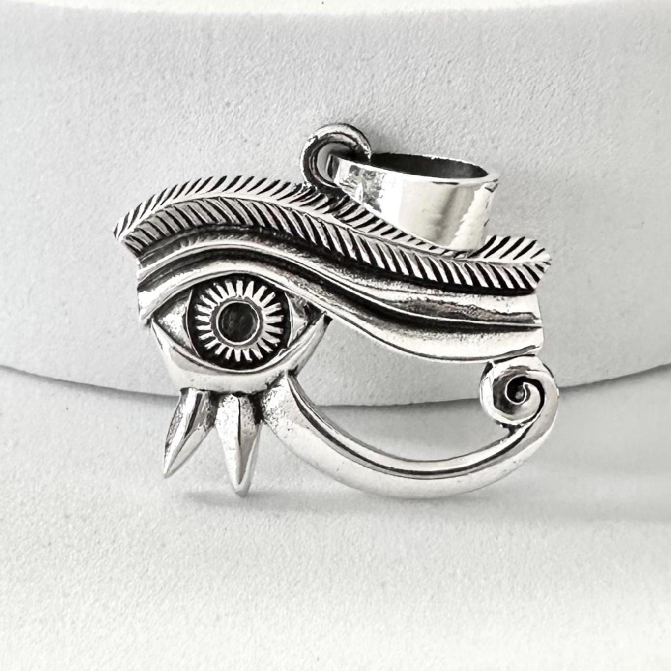Egypt Eye of Horus Falcon Egyptian God Pendant/Necklace