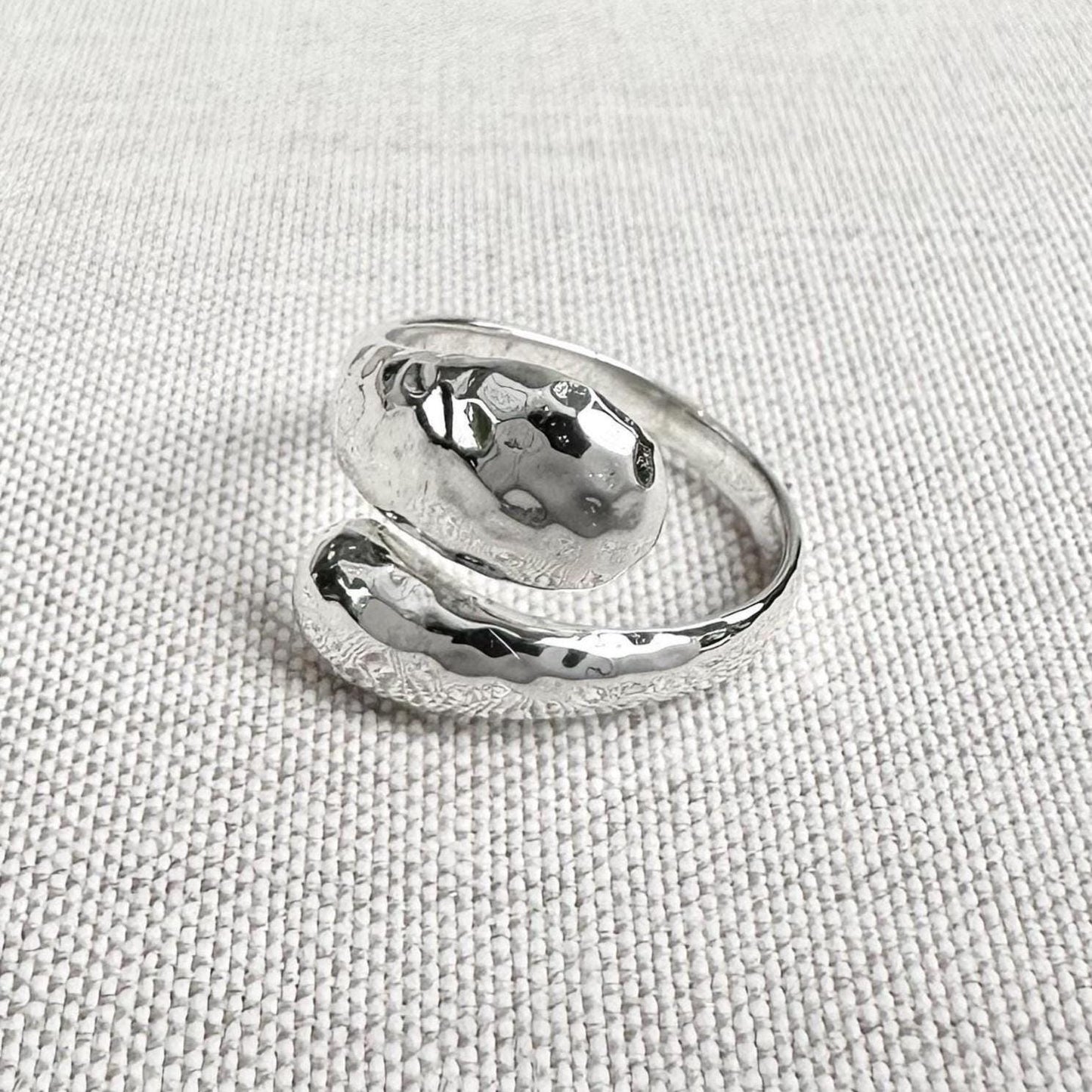 Plain Women Signet Ring