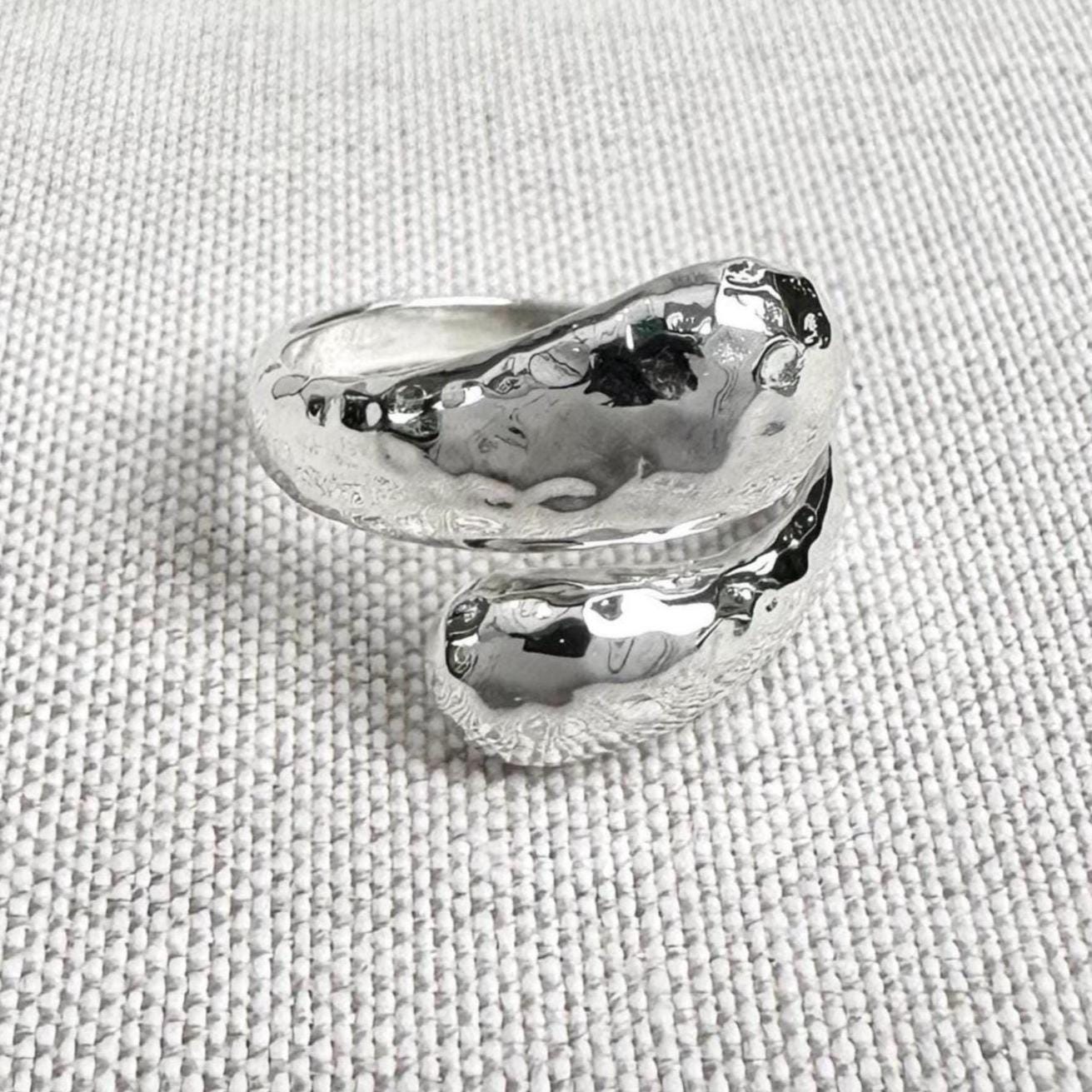 Plain Women Signet Ring