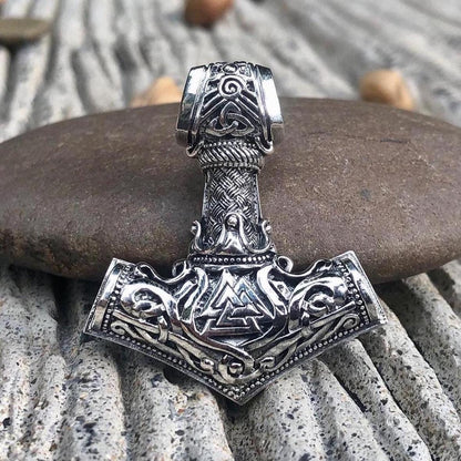 Thor's Hammer Viking Mjolnir Pendant/Necklace