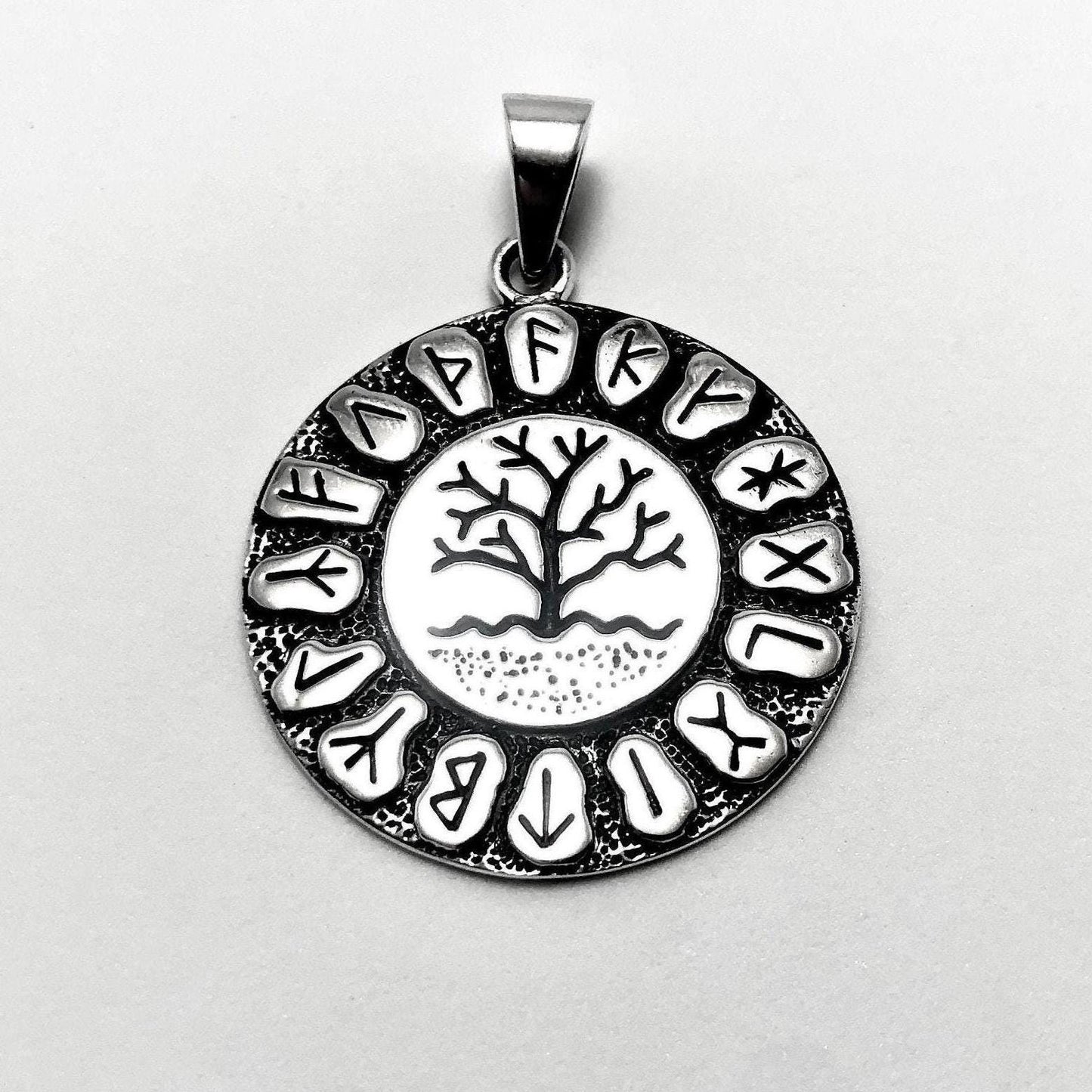 Tree of Life Viking Yggdrasil Celtic Pendant/Necklace