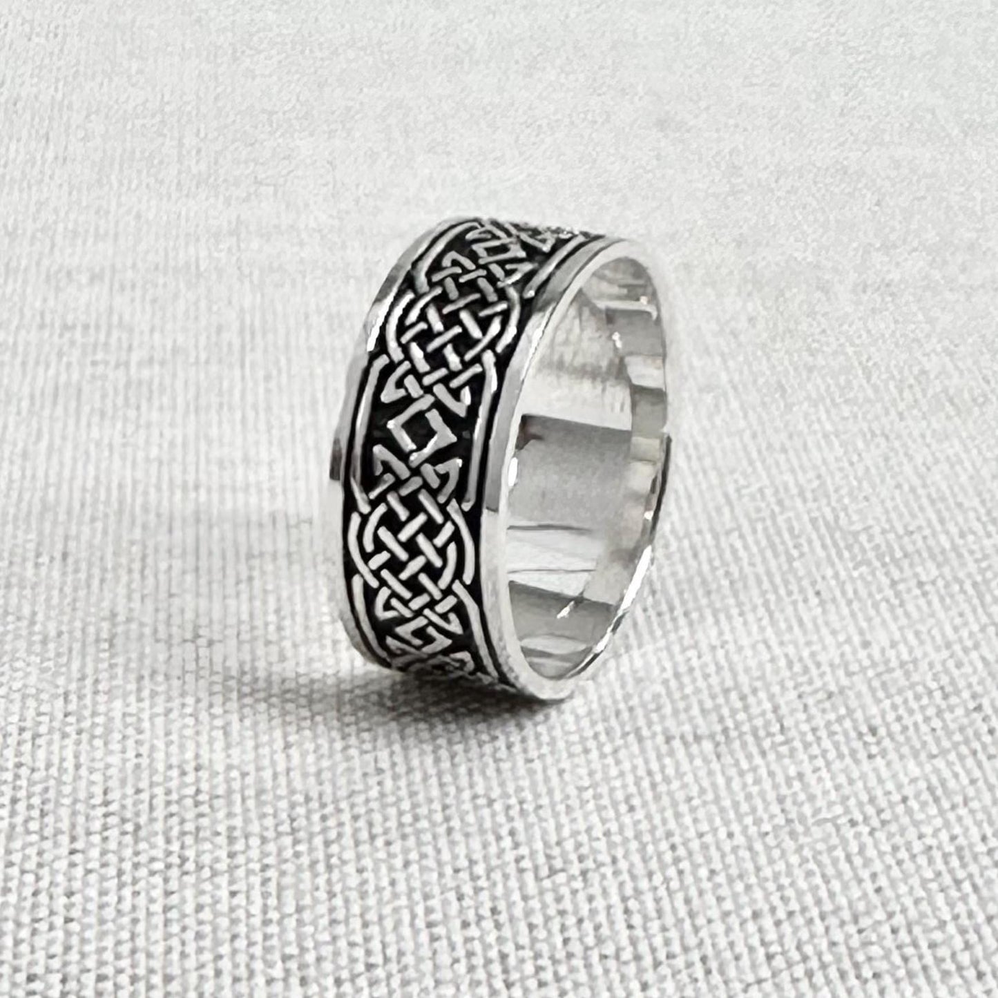 Viking Celtic Infinity Knot Irish Style Ring