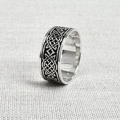 Viking Celtic Infinity Knot Irish Style Ring